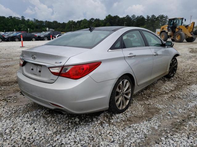 Photo 4 from auction – 2012 HYUNDAI SONATA SE with VIN 5NPEC4AB0CH405853