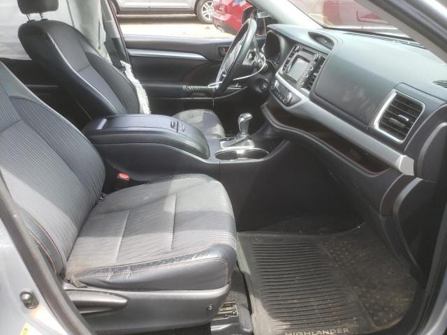 Photo 5 from auction – 2014 TOYOTA HIGHLANDER with VIN 5TDBKRFH5ES021600