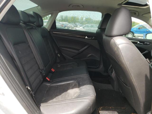 Photo 6 from auction – 2015 VOLKSWAGEN PASSAT SEL with VIN 1VWCT7A3XFC061205