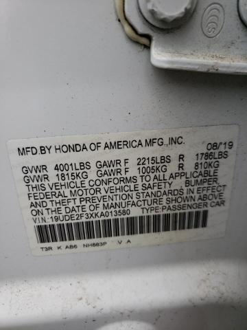 Photo 10 from auction – 2019 ACURA ILX with VIN 19UDE2F3XKA013580