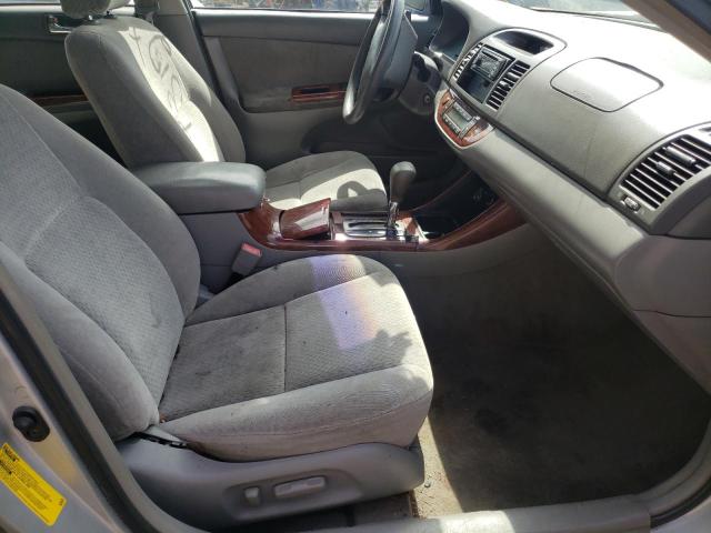 Photo 5 from auction – 2002 TOYOTA CAMRY LE with VIN 4T1BE30K62U600056