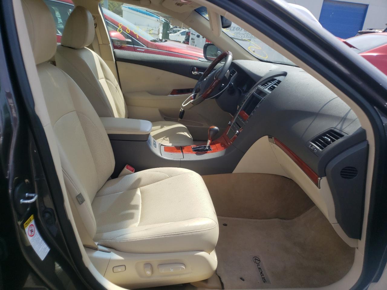 Photo 5 from auction – 2011 LEXUS ES 350 with VIN JTHBK1EG5B2444611