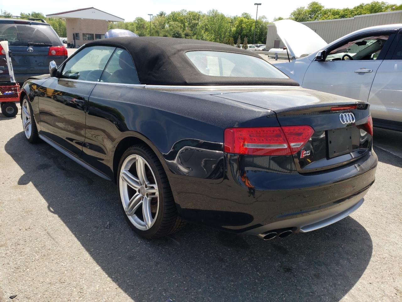 Photo 3 from auction – 2011 AUDI S5 PREMIUM with VIN WAUCGAFH3BN017941