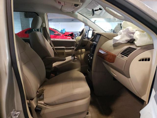 Photo 5 from auction – 2008 CHRYSLER TOWN & COU with VIN 2A8HR44H18R757323
