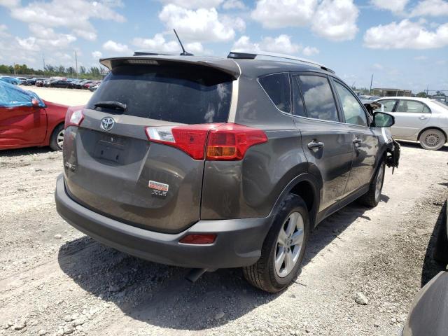 Photo 4 from auction – 2014 TOYOTA RAV4 XLE with VIN JTMWFREV3ED028148
