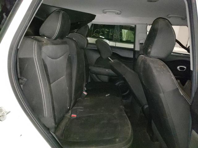 Zdjęcie 6 z aukcji – 2016 KIA SOUL z VIN KNDJN2A25G7352137