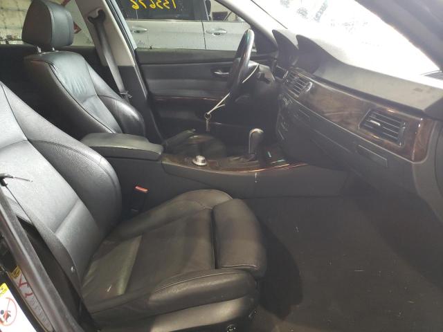 Photo 9 from auction – 2006 BMW 330 I with VIN WBAVB33556KR81235
