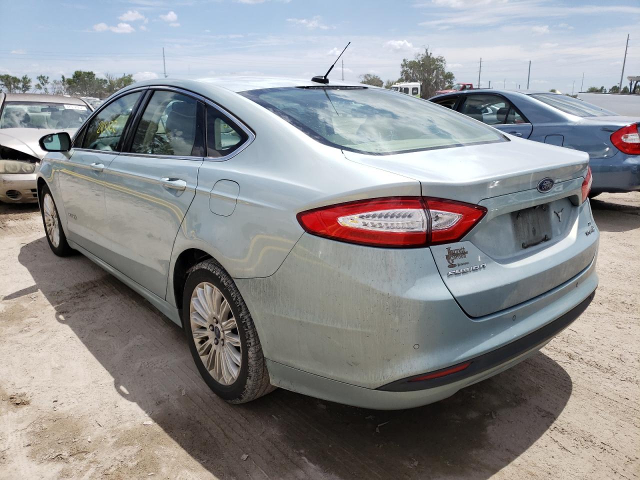 Photo 3 from auction – 2014 FORD FUSION SE with VIN 3FA6P0LU0ER103811