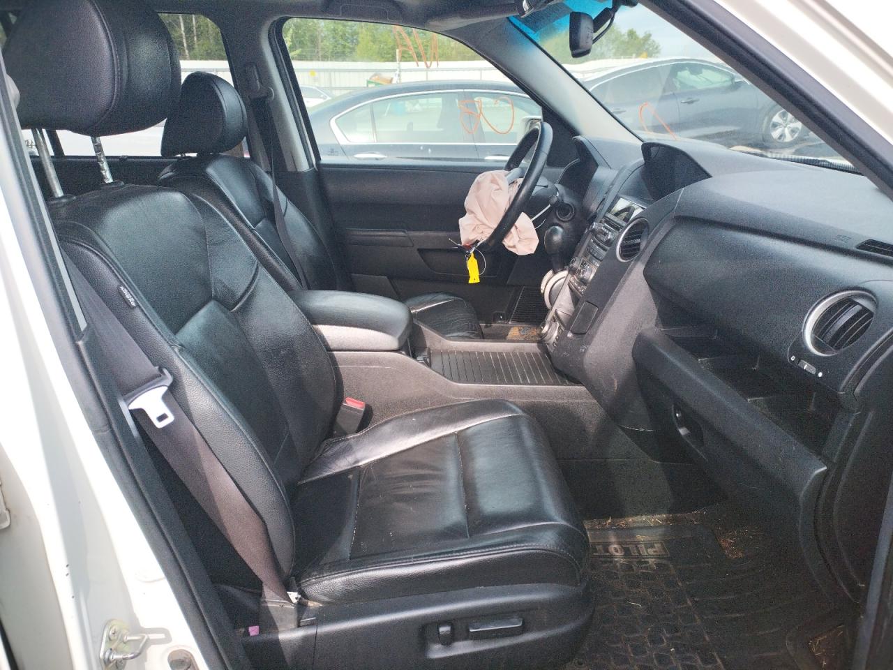 Photo 19 from auction – 2013 HONDA PILOT TOUR with VIN 5FNYF4H98DB012786