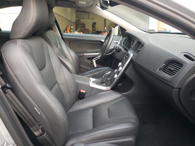 Photo 5 from auction – 2016 VOLVO S60 PREMIE with VIN YV1612TKXG2406330