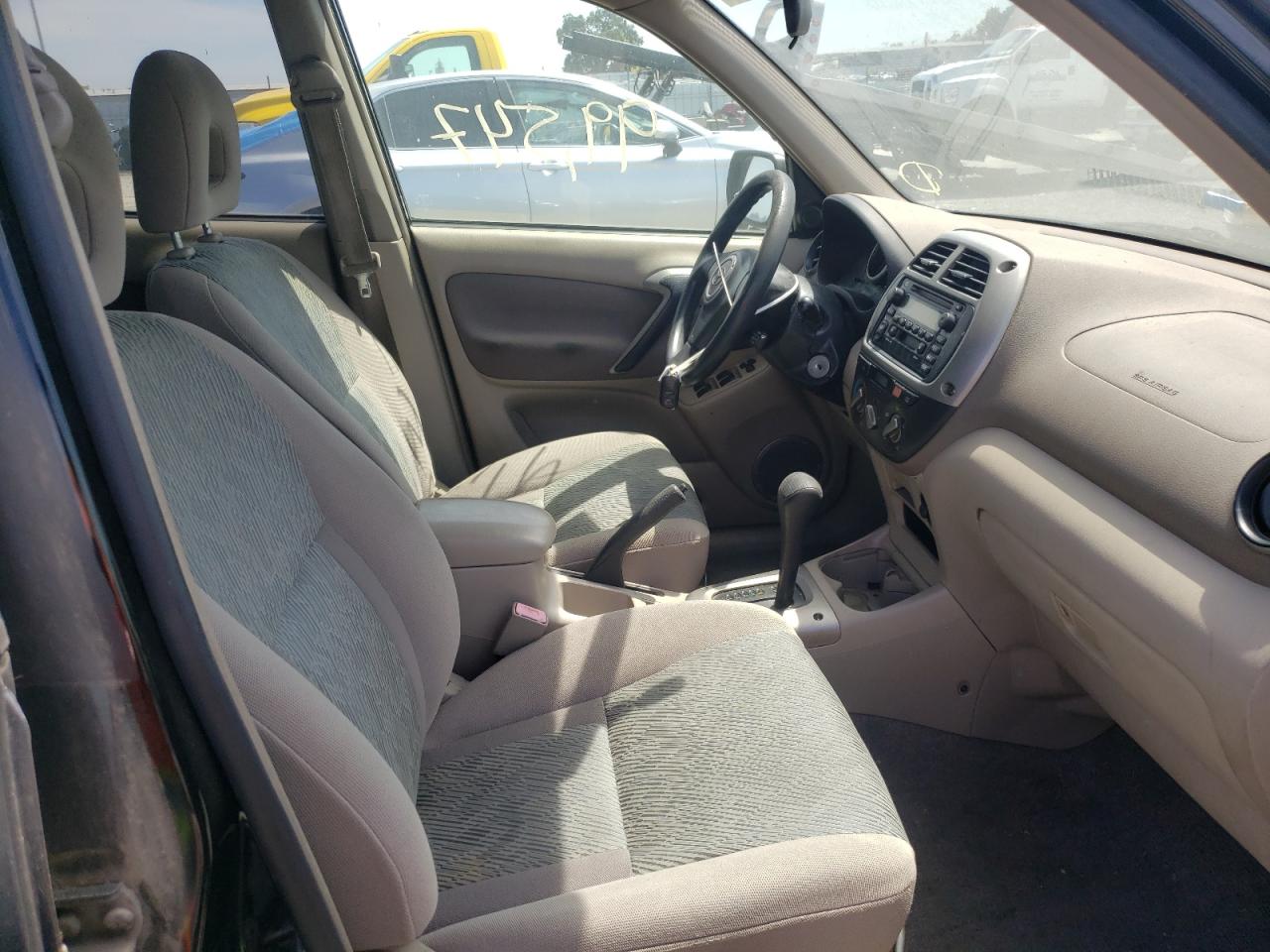Photo 5 from auction – 2001 TOYOTA RAV4 with VIN JTEGH20V310018083