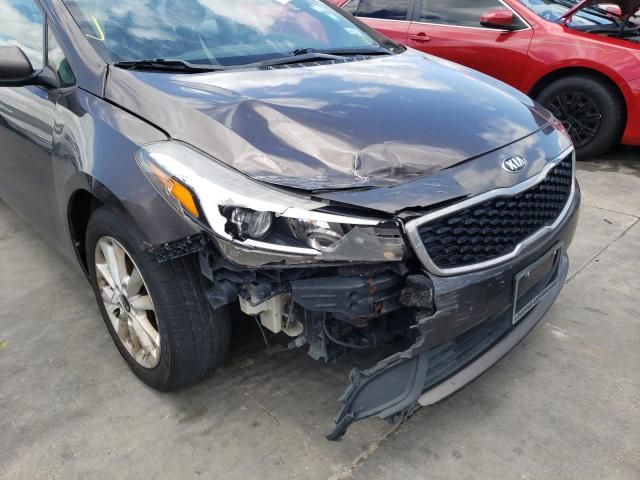 Photo 9 from auction – 2017 KIA FORTE LX with VIN 3KPFL4A74HE007430