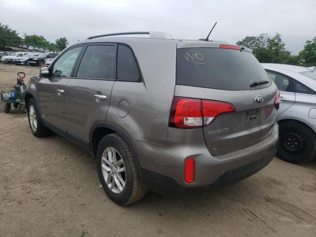 Photo 3 from auction – 2015 KIA SORENTO LX with VIN 5XYKTDA76FG647573