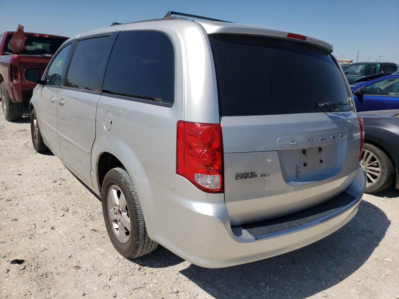 Photo 3 from auction – 2012 DODGE GRAND CARA with VIN 2C4RDGCG0CR211982