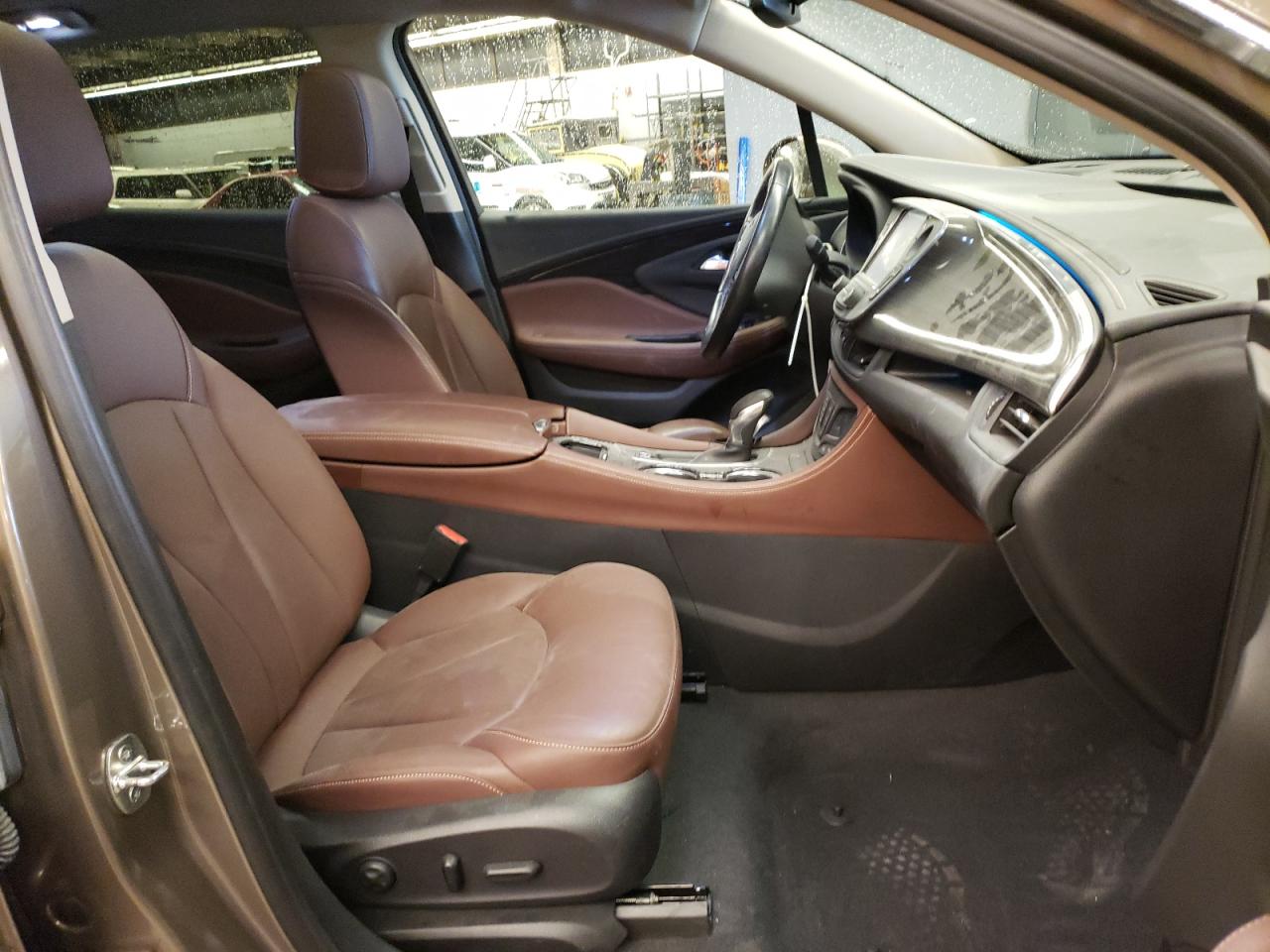 Photo 5 from auction – 2017 BUICK ENVISION P with VIN LRBFXFSX0HD054596