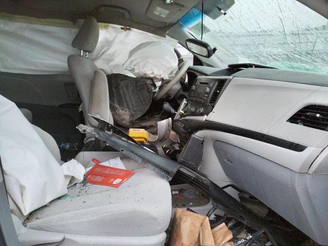 Photo 5 from auction – 2012 TOYOTA SIENNA LE with VIN 5TDKK3DC9CS195588