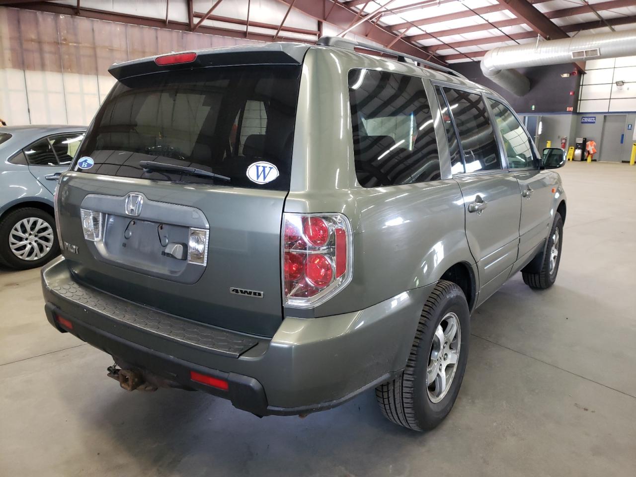 Photo 4 from auction – 2007 HONDA PILOT EXL with VIN 5FNYF18777B026566