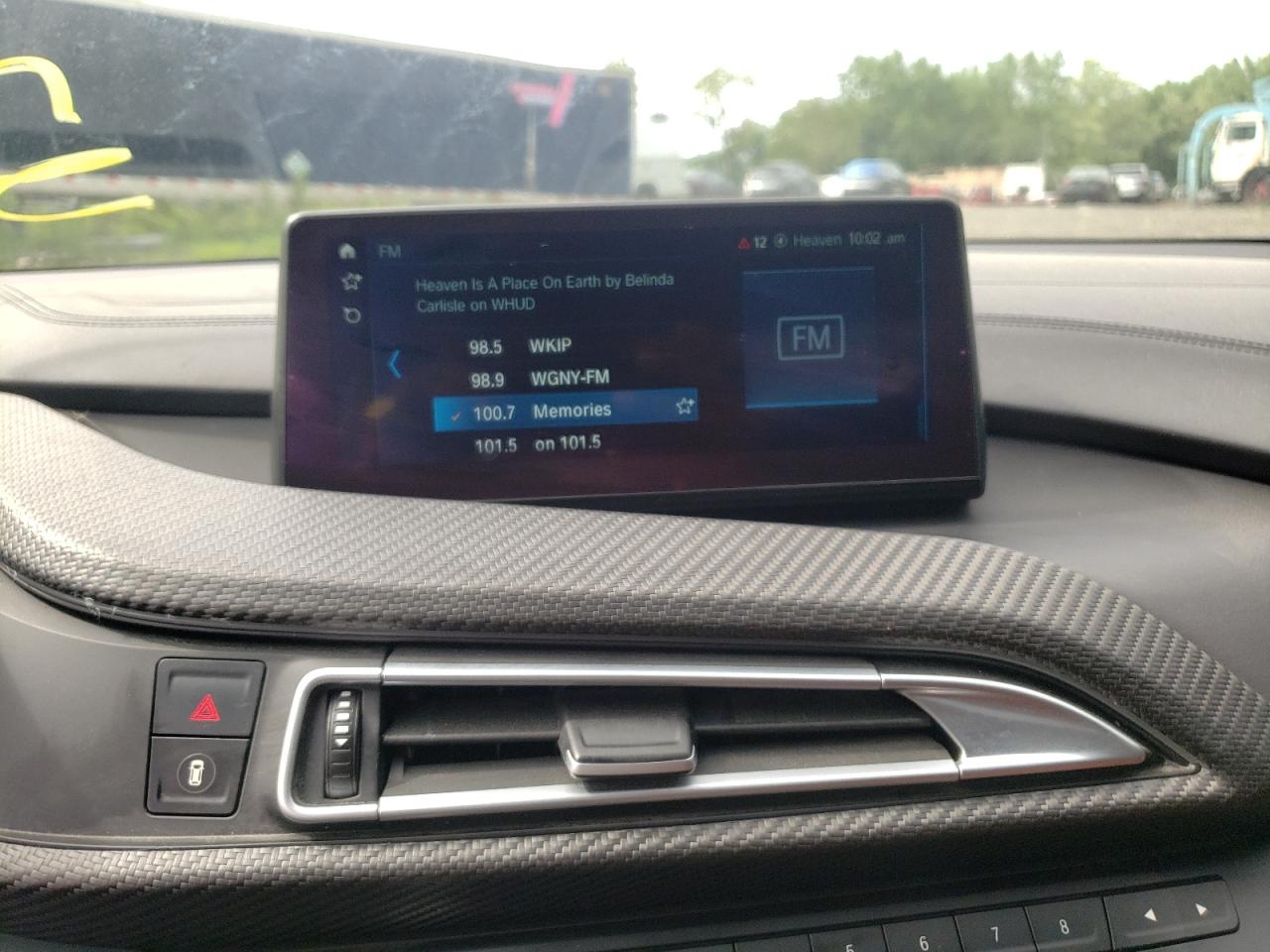 Photo 20 from auction – 2019 BMW I8 with VIN WBY2Z6C5XKVB82953