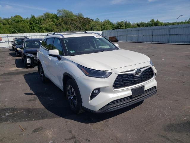 TOYOTA HIGHLANDER 2021 with VIN 5TDGZRBH1MS075840 - Photo from auction
