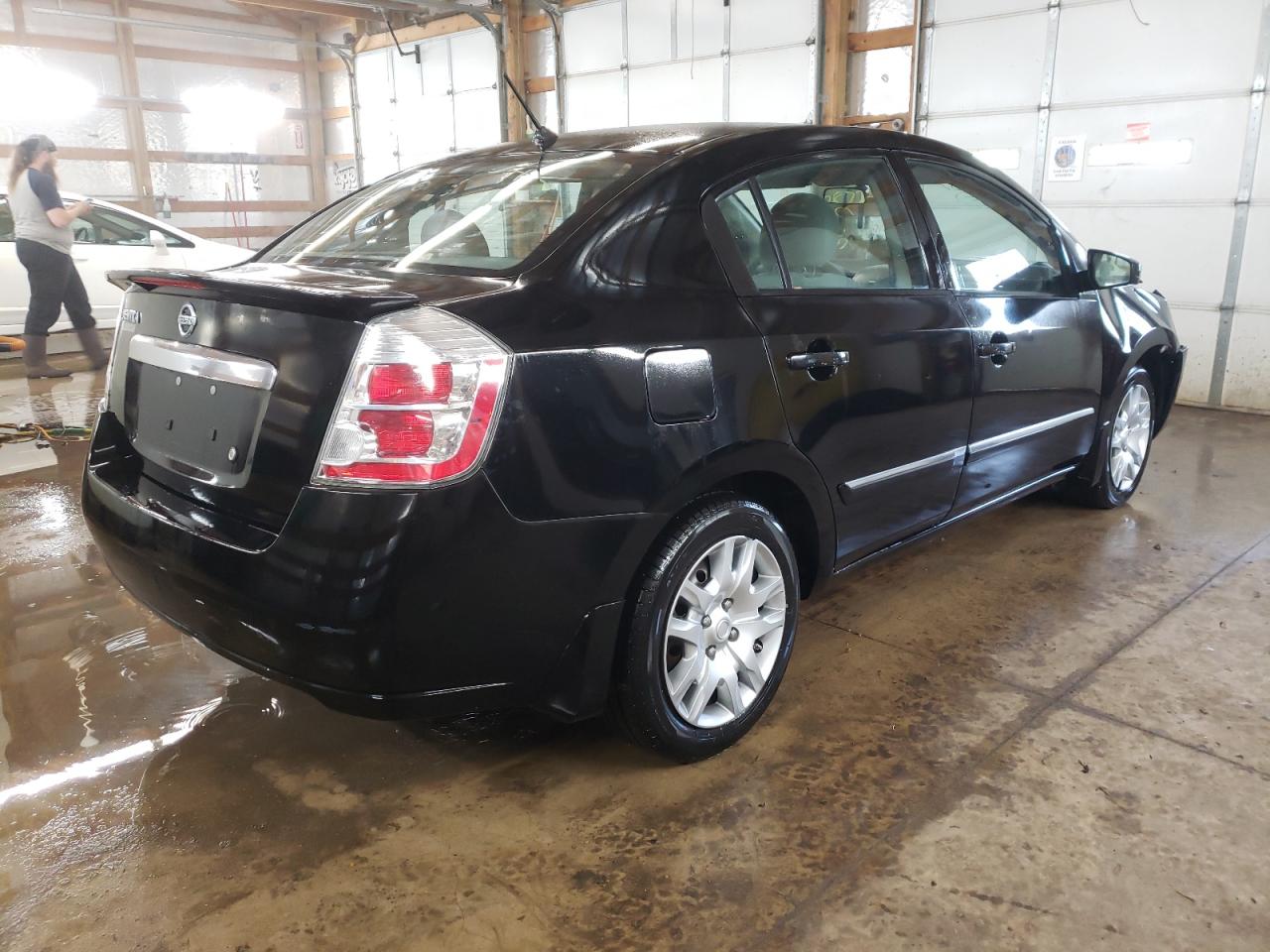 Photo 4 from auction – 2011 NISSAN SENTRA 2.0 with VIN 3N1AB6AP4BL721234
