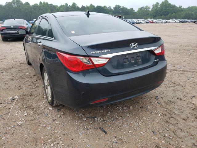 Photo 3 from auction – 2011 HYUNDAI SONATA SE with VIN 5NPEC4AC9BH002302