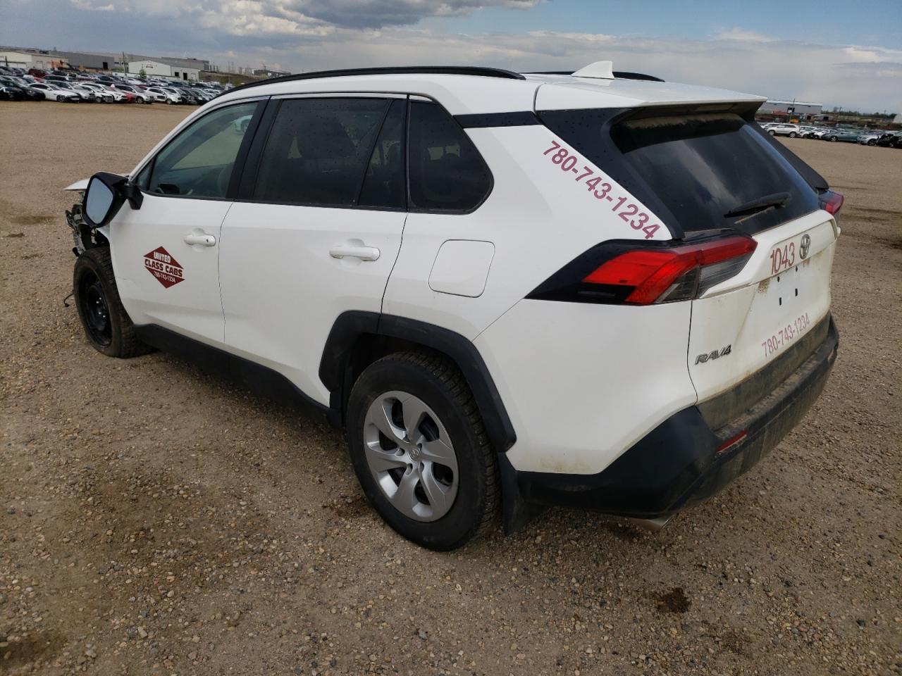 Photo 3 from auction – 2020 TOYOTA RAV4 LE with VIN 2T3B1RFV3LW099359