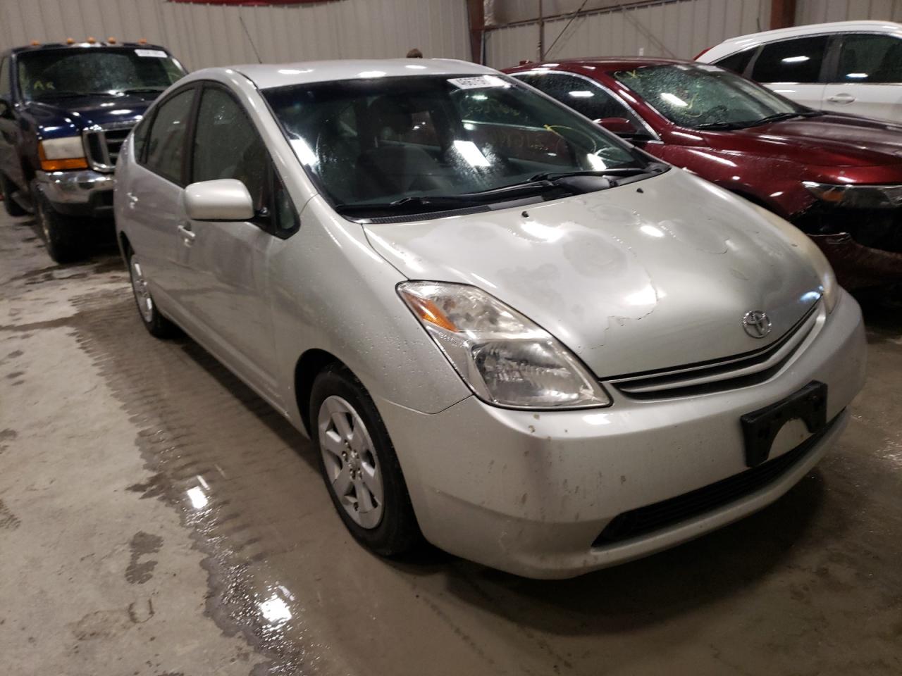 TOYOTA PRIUS 2005 with VIN JTDKB20U957019372 - Photo from auction