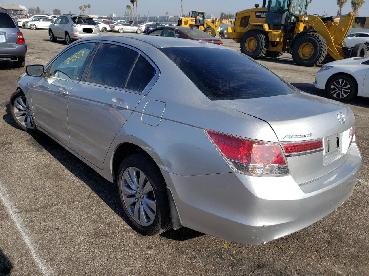 Photo 3 from auction – 2011 HONDA ACCORD with VIN 1HGCP2F84BA004035