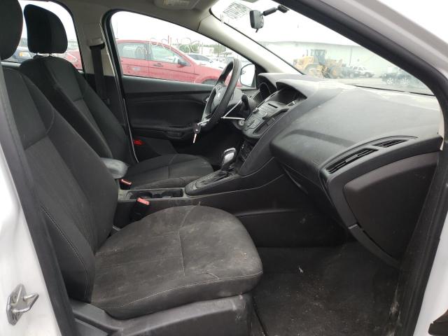 Photo 5 from auction – 2016 FORD FOCUS SE with VIN 1FADP3FE3GL362064