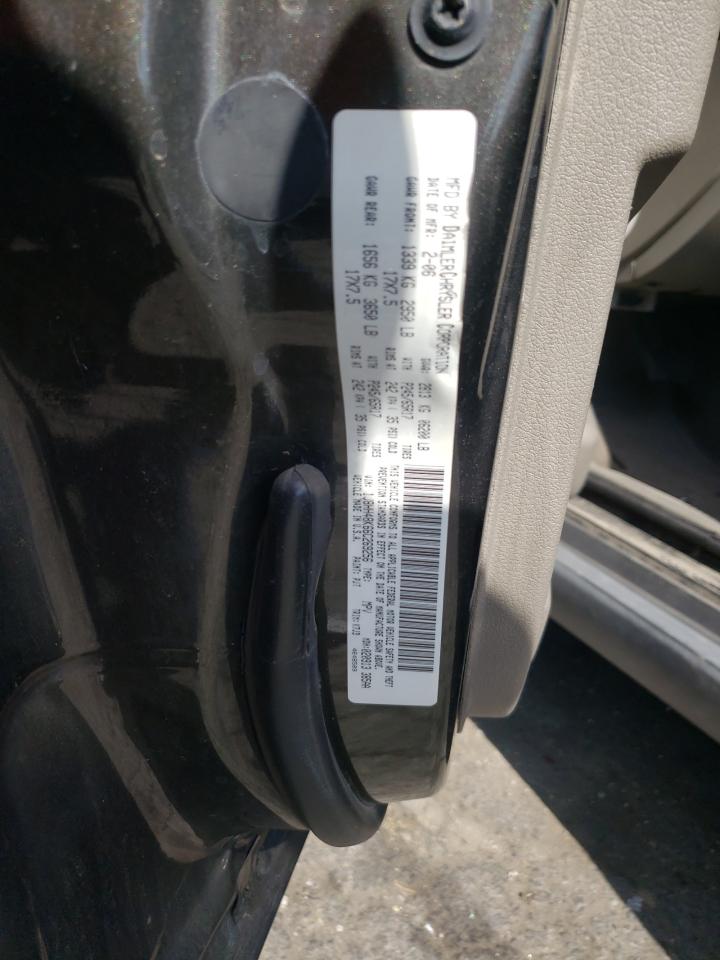 Photo 10 from auction – 2006 JEEP COMMANDER with VIN 1J8HH48K66C269256