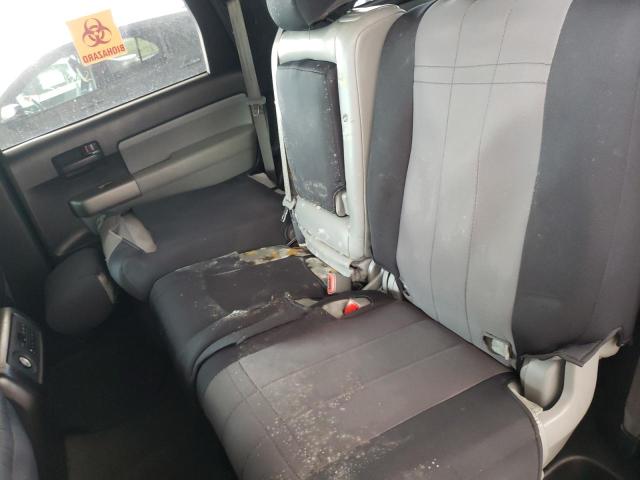 Photo 9 from auction – 2016 TOYOTA SEQUOIA SR with VIN 5TDBY5G15GS138413