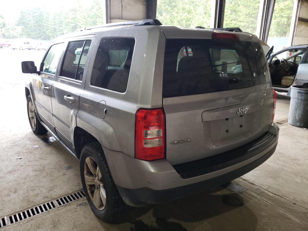 Photo 15 from auction – 2015 JEEP PATRIOT SP with VIN 1C4NJRBB2FD248371