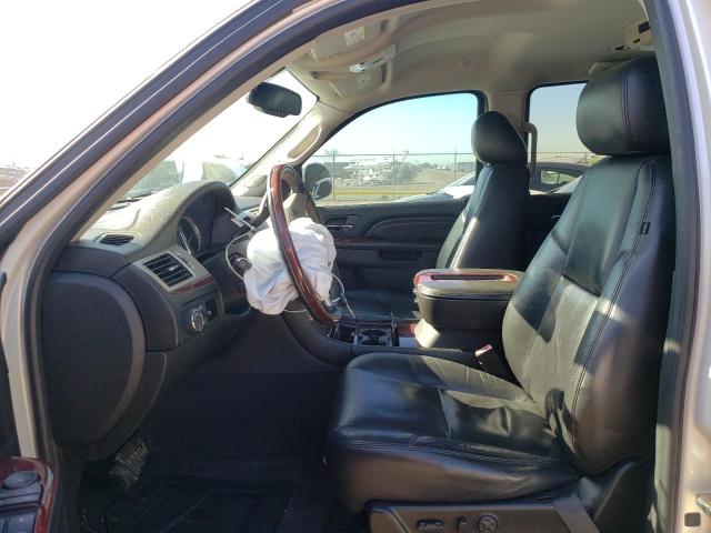Photo 5 from auction – 2011 CADILLAC ESCALADE with VIN 1GYS3AEF8BR148957