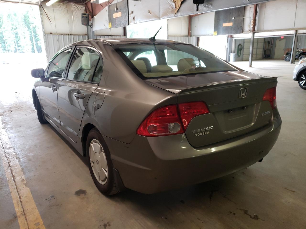 Photo 16 from auction – 2007 HONDA CIVIC HYBR with VIN JHMFA362X7S020125
