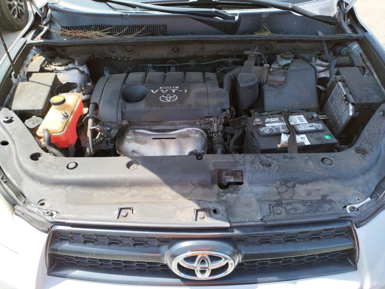 Photo 7 from auction – 2010 TOYOTA RAV4 with VIN JTMBF4DV8AD036789