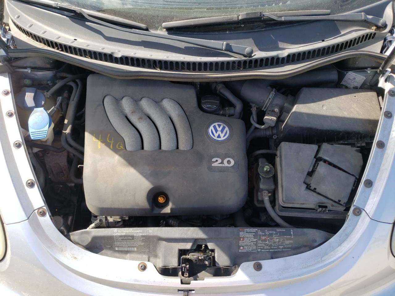 Photo 7 from auction – 2002 VOLKSWAGEN BEETLE with VIN 3VWCK21C52M402637