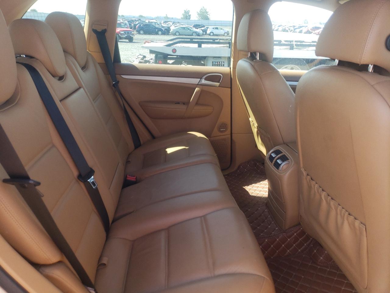 Photo 6 from auction – 2008 PORSCHE CAYENNE with VIN WP1AA29P18LA14141