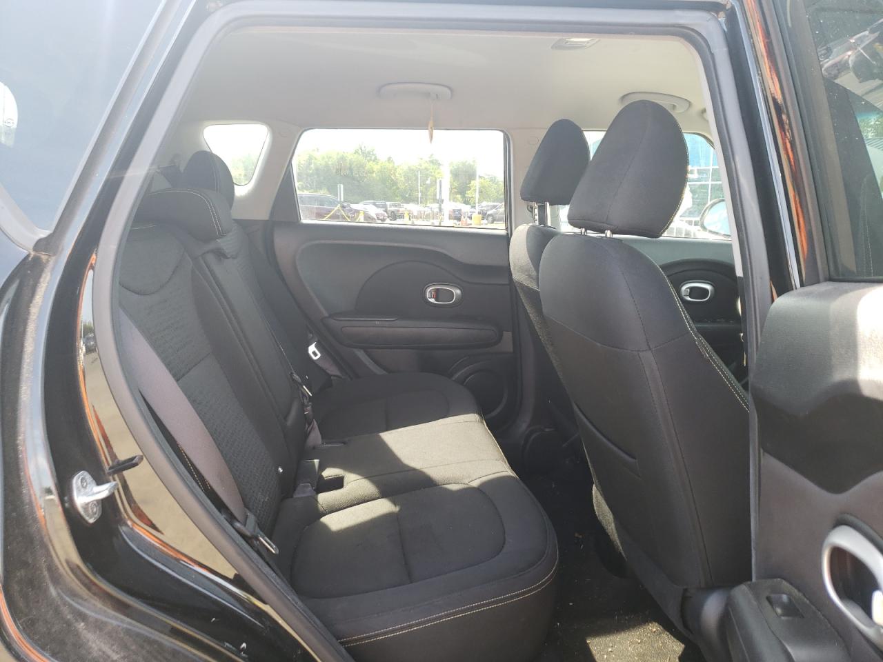 Снимка 6 от търг – 2015 KIA SOUL + с VIN KNDJP3A58F7142026