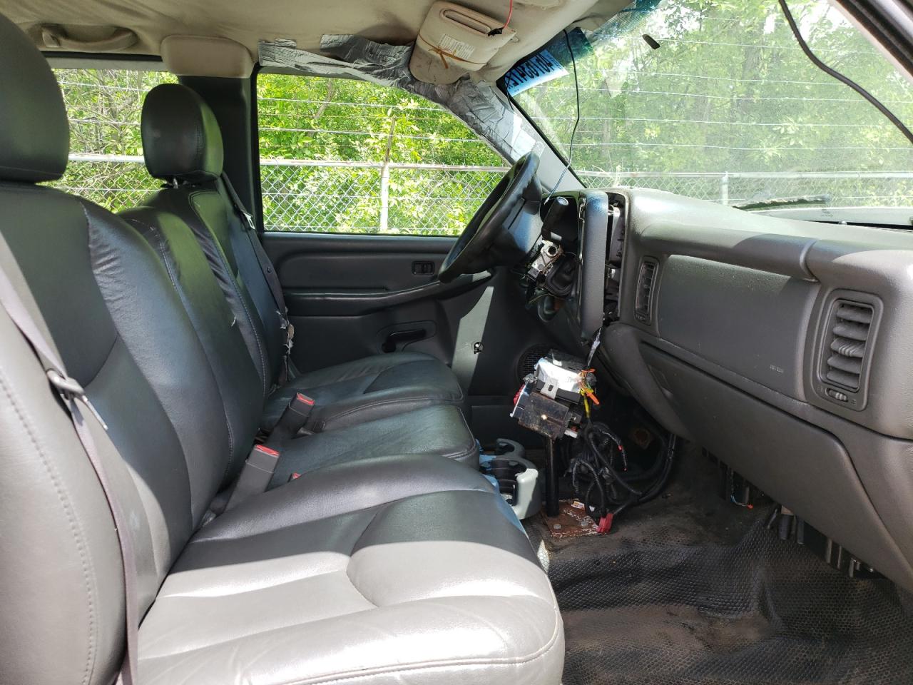 Photo 5 from auction – 2007 CHEVROLET SILVERADO with VIN 1GCHK29U97E134002