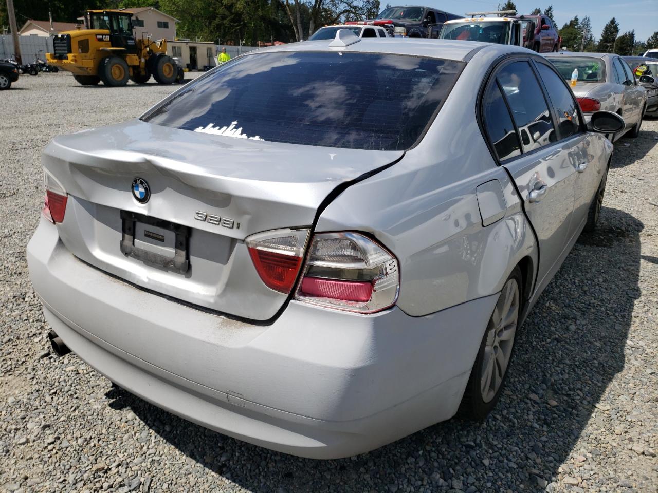 Photo 17 from auction – 2008 BMW 328 I with VIN WBAVA37558NL58485