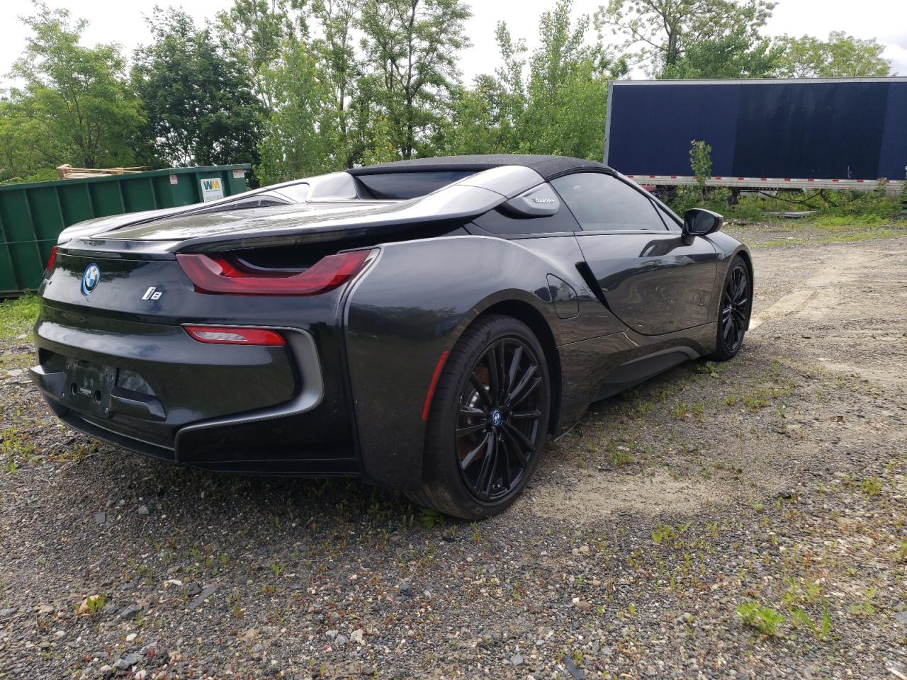 Photo 17 from auction – 2019 BMW I8 with VIN WBY2Z6C5XKVB82953
