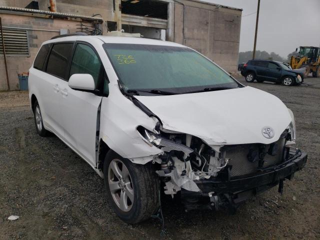 TOYOTA SIENNA LE 2016 with VIN 5TDKK3DC0GS701427 - Photo from auction