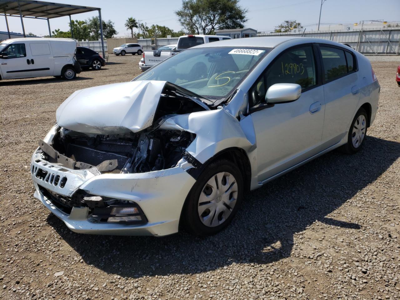 Photo 2 from auction – 2013 HONDA INSIGHT LX with VIN JHMZE2H51DS005754