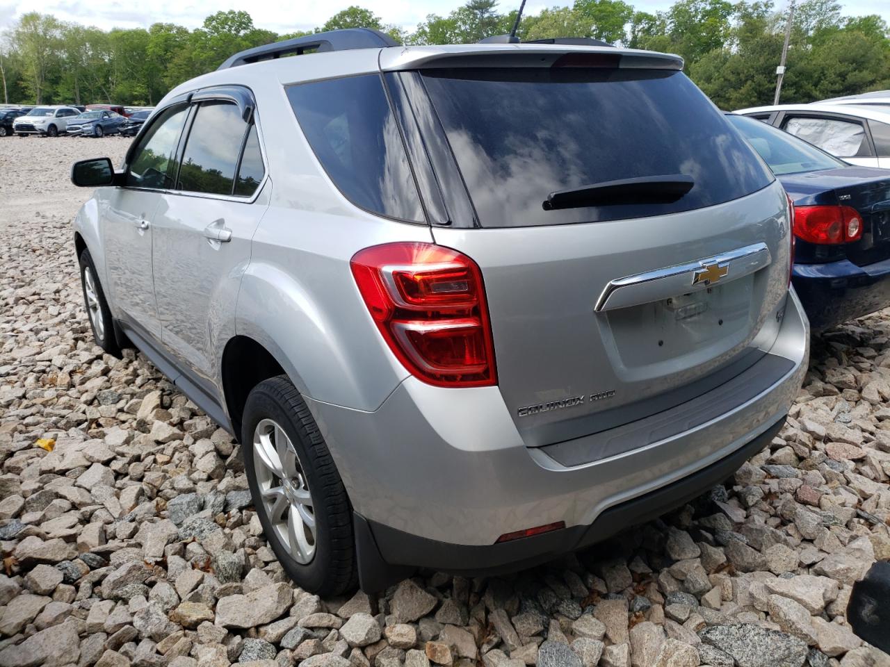 Photo 3 from auction – 2017 CHEVROLET EQUINOX LT with VIN 2GNFLFEK1H6125064