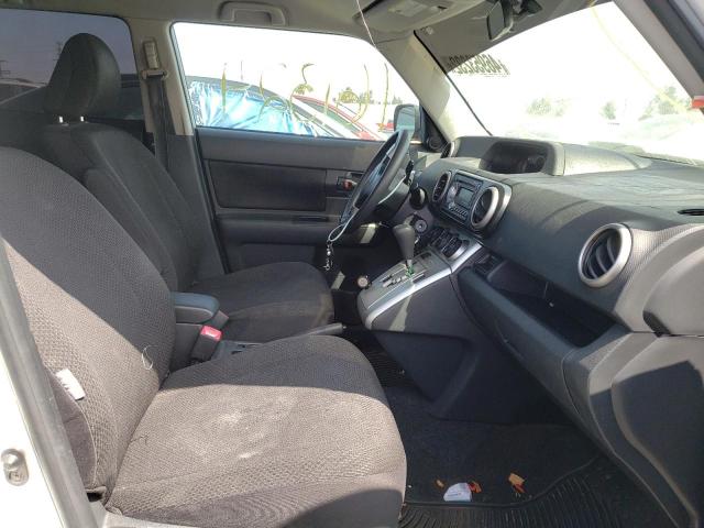 Photo 5 from auction – 2010 TOYOTA SCION XB with VIN JTLZE4FEXA1101808