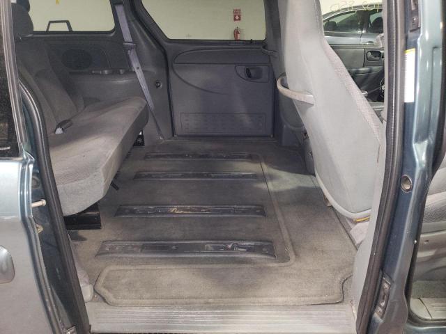 Photo 6 from auction – 2005 CHRYSLER TOWN & COU with VIN 1C4GP45R95B130931