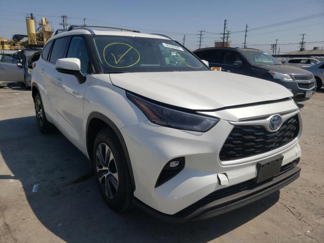 TOYOTA HIGHLANDER 2021 with VIN 5TDHARAH5MS008381 - Photo from auction
