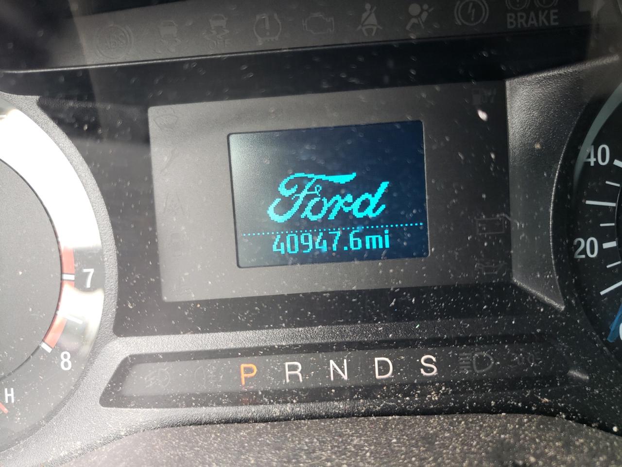 Photo 8 from auction – 2016 FORD FUSION S with VIN 3FA6P0G74GR275850