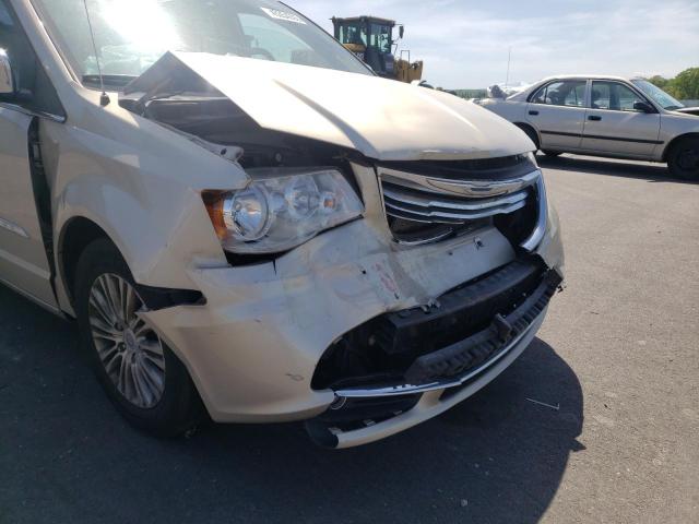 Photo 9 from auction – 2013 CHRYSLER TOWN & COU with VIN 2C4RC1CG7DR646189