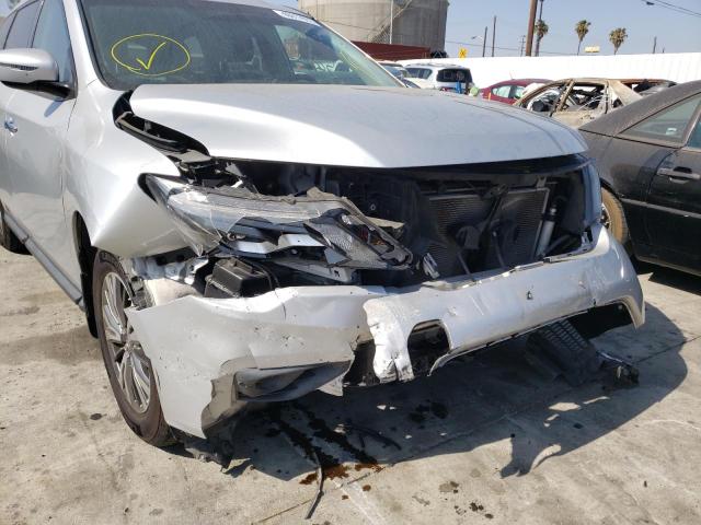 Photo 9 from auction – 2018 NISSAN PATHFINDER with VIN 5N1DR2MN3JC638196